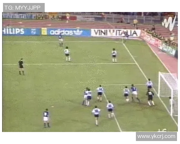 足坛巨星齐聚一堂震撼合影展现最强足球传奇风采